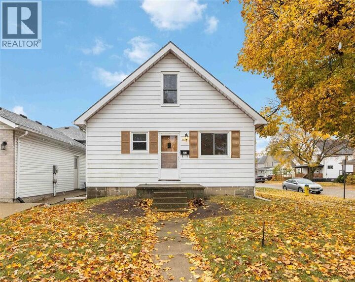 Property Photo: 353 Talfourd Street ON N7T 1R1