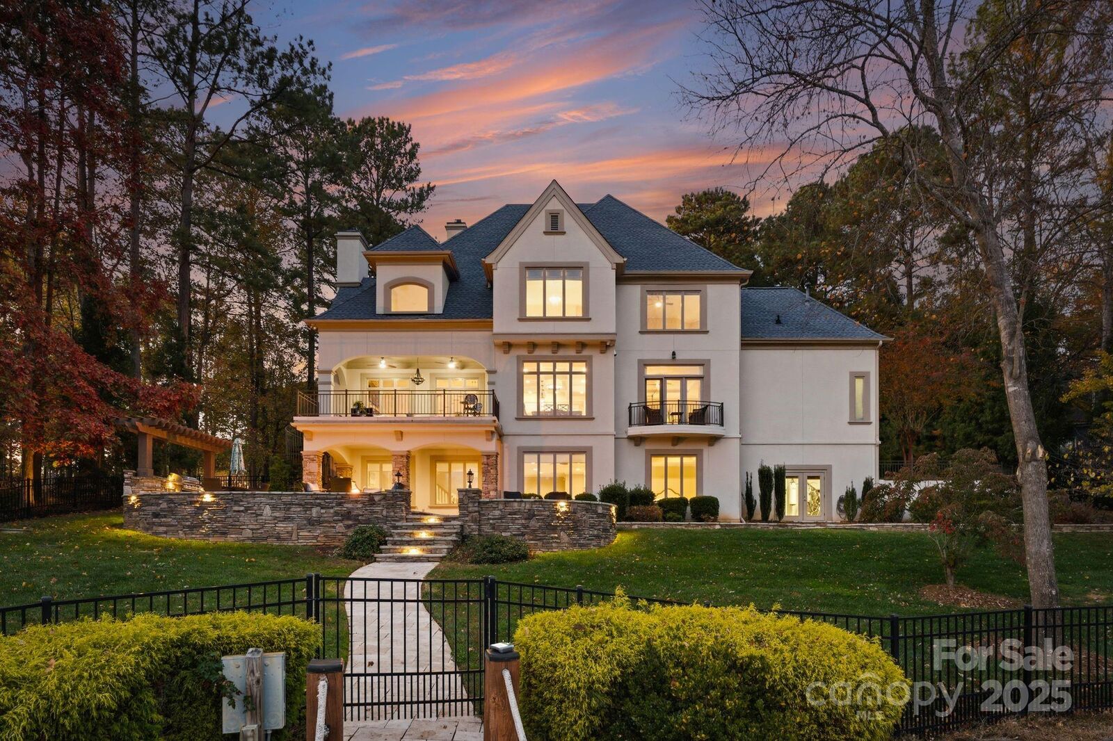 Property Photo: 128 Brownstone Drive NC 28117