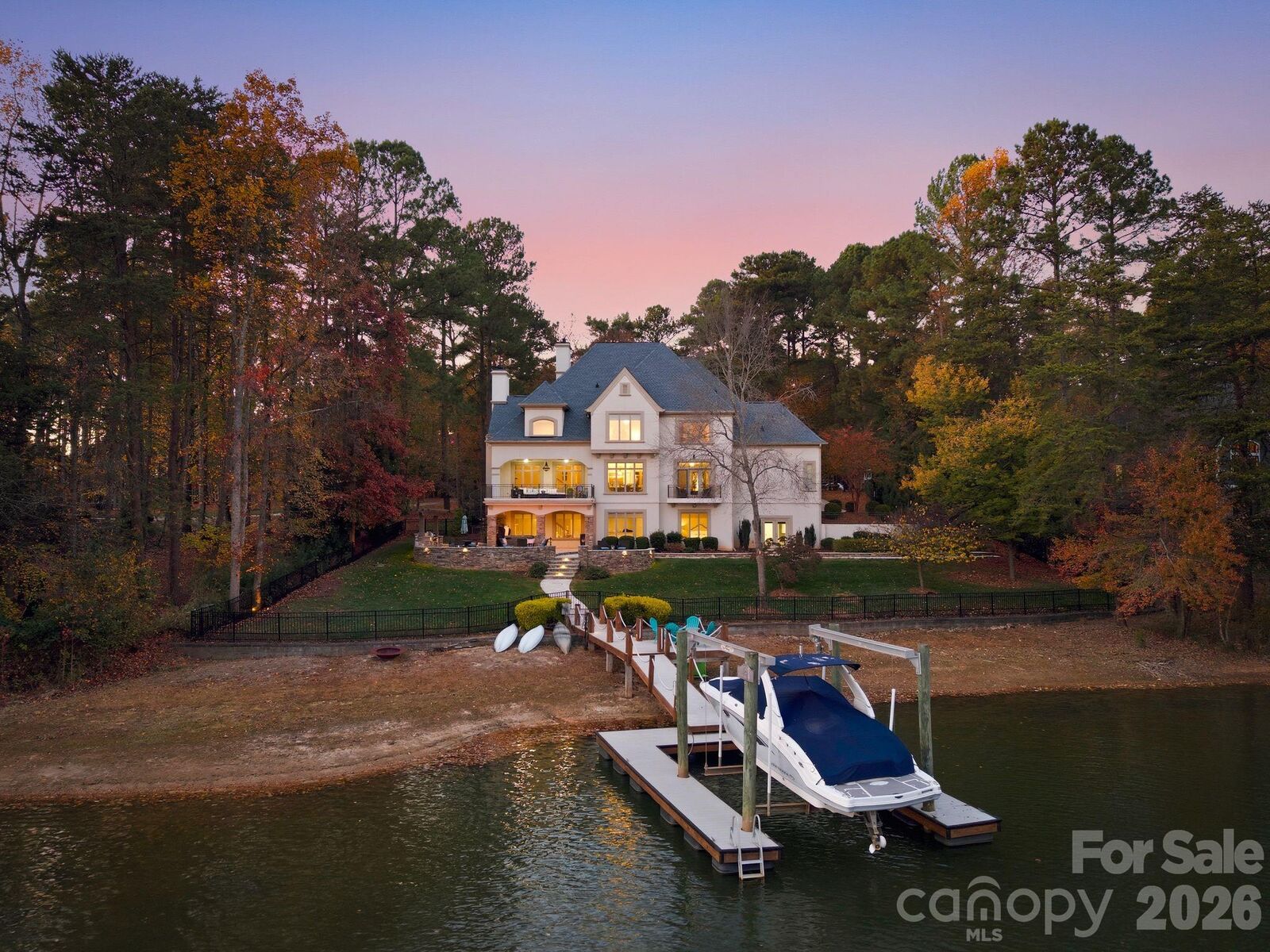 Property Photo: 128 Brownstone Drive NC 28117