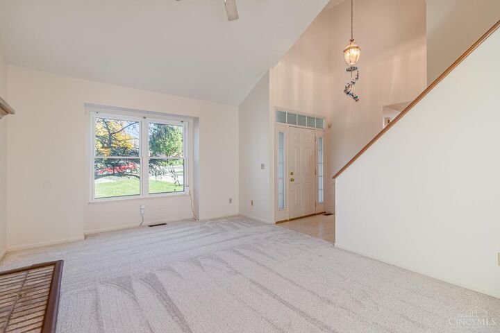 Property Photo:  5427 Cecilia Court  OH 45247 