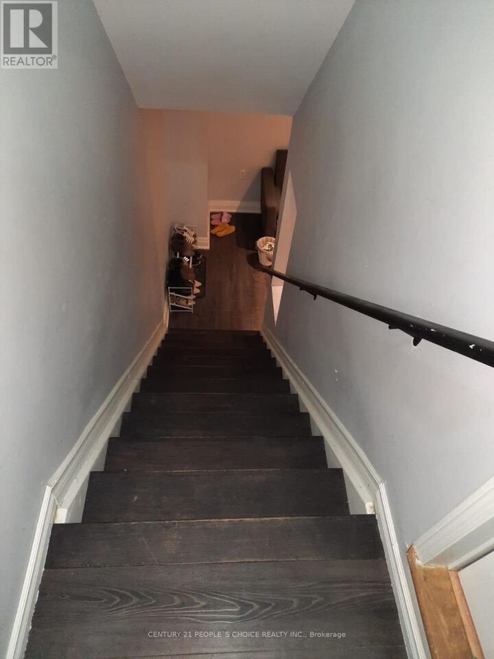 Property Photo:  3210 Carabella Way Bsmt  ON L5M 6S6 