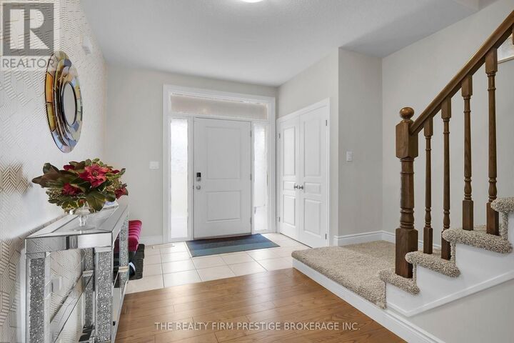 Property Photo: 2528 Holbrook Drive ON N6M 1G5