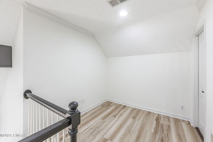 34 Larkwood Drive  Jackson TN 38305 photo