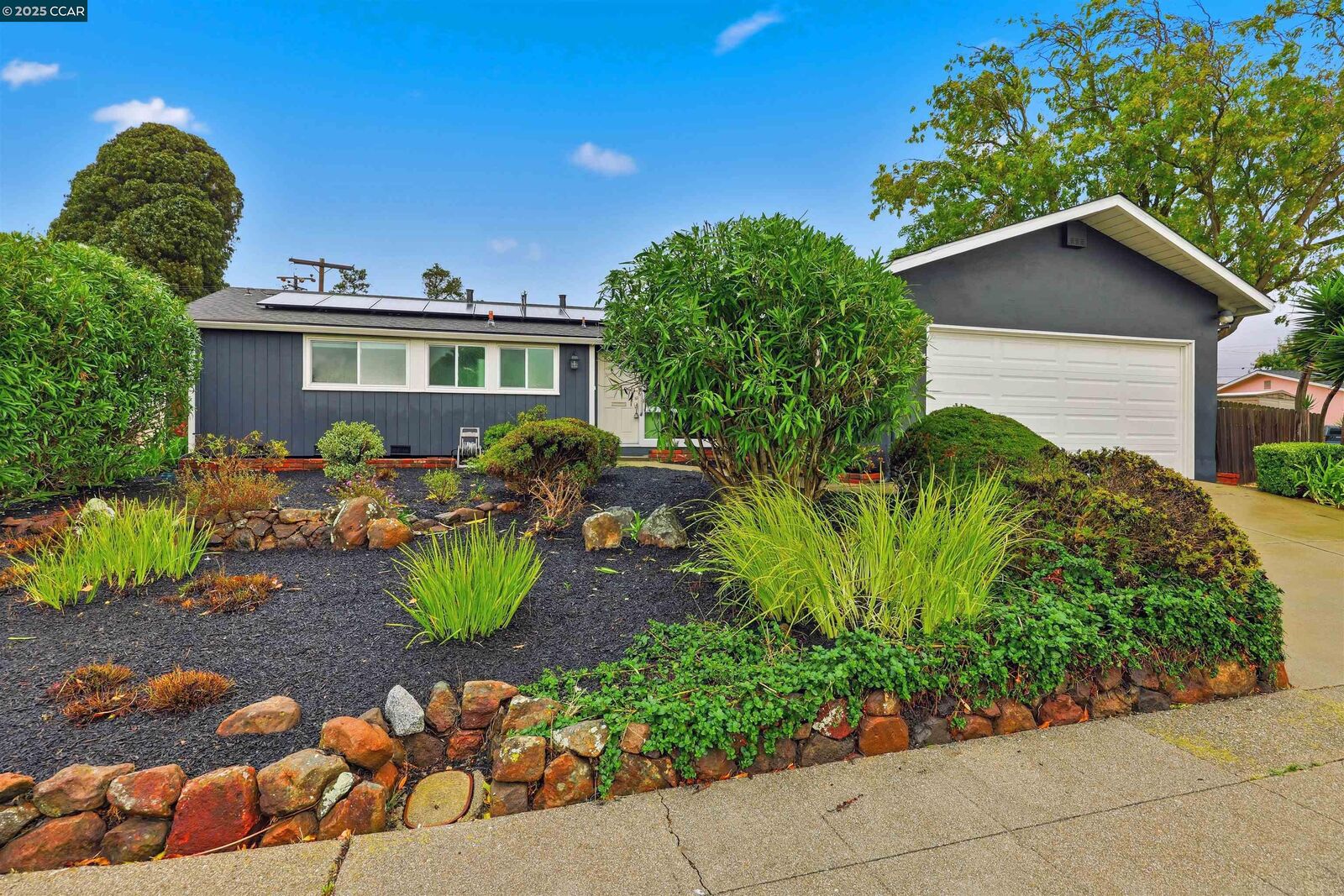 Property Photo: 2604 Marquette Ct CA 94806
