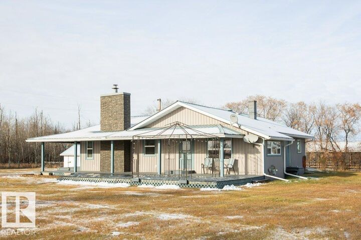 Property Photo:  1104 Hwy 18  AB T7P 2P7 