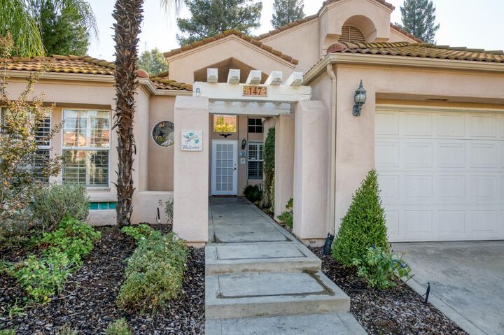 Property Photo:  645 E Champlain Drive 147  CA 93730 