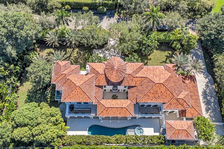 Property Photo: 4955 SW 83rd St FL 33143