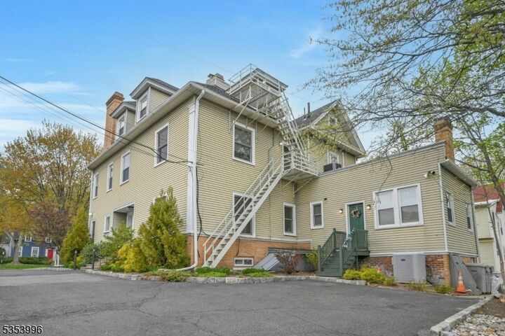 Property Photo: 101 Park St NJ 07042