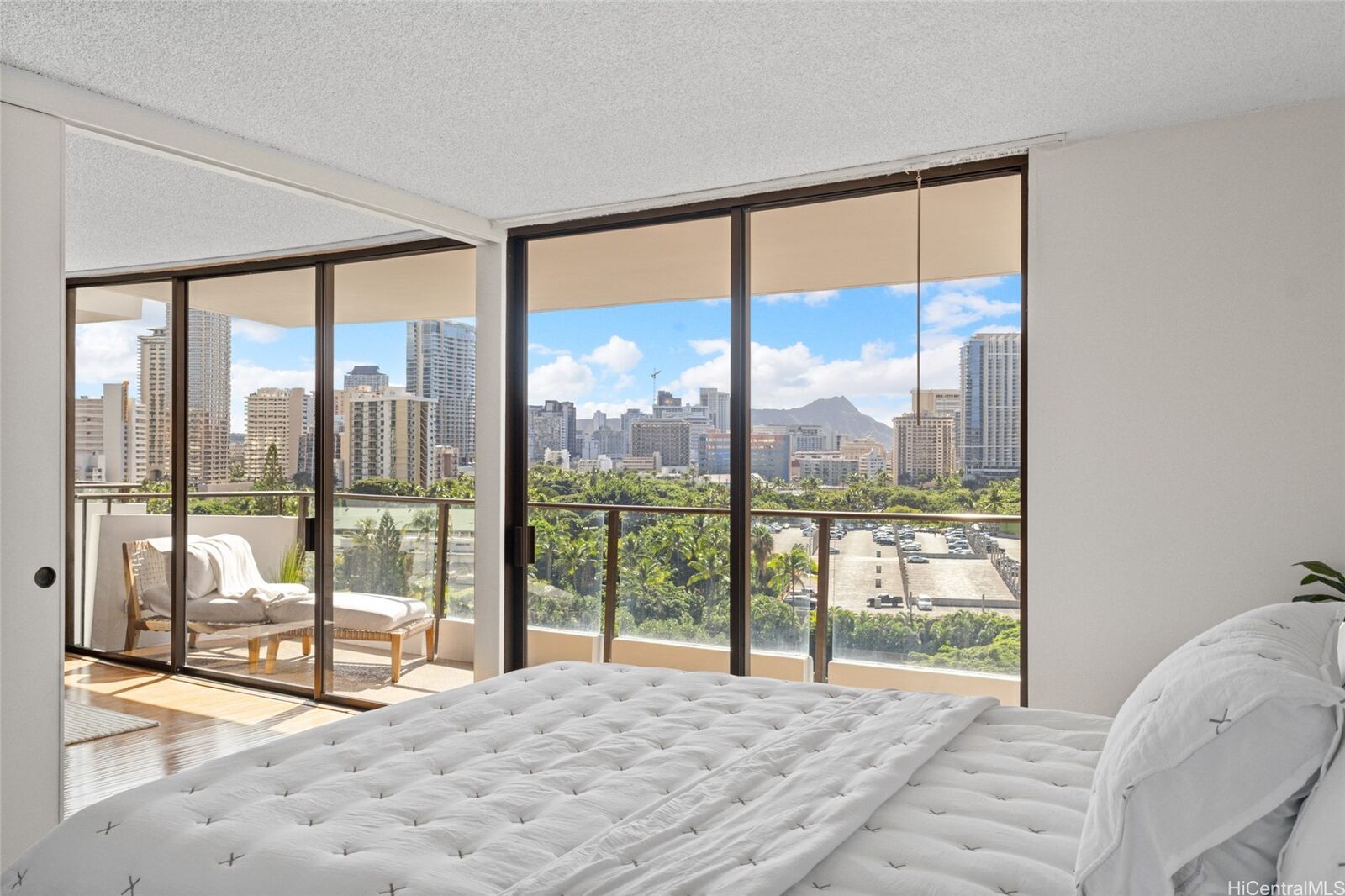 Property Photo:  1860 Ala Moana Boulevard 1102  HI 96815 