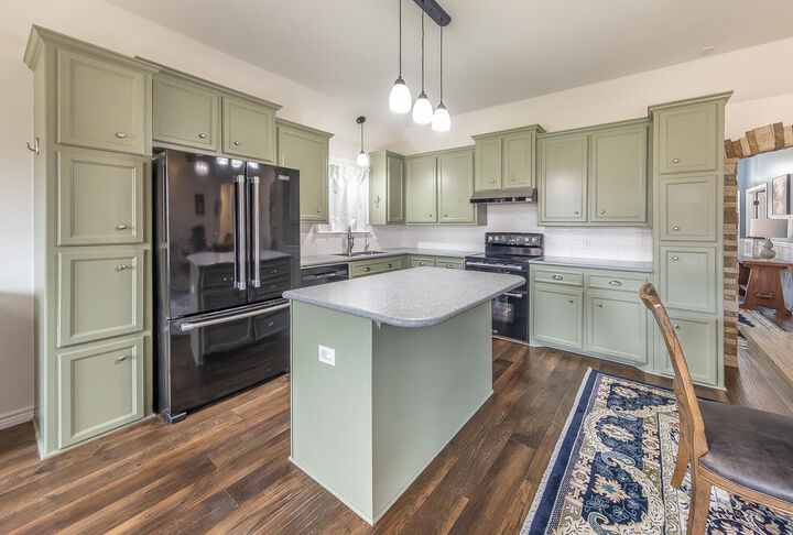 Property Photo: 501 N 8th Street TX 79382