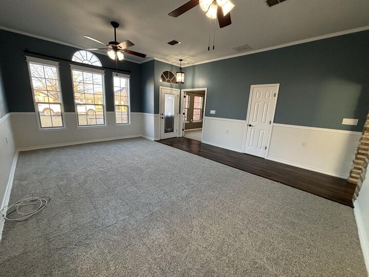 Property Photo:  501 N 8th Street  TX 79382 
