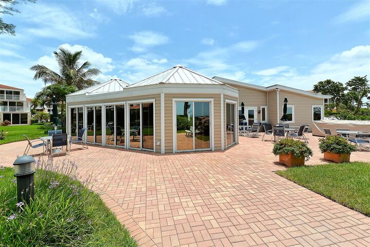 Property Photo: 5055 Gulf Of Mexico Drive 331 FL 34228