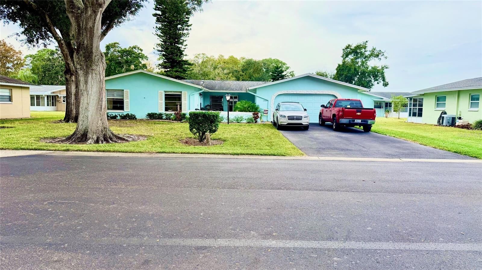 Property Photo: 12013 Boynton Lane FL 34654