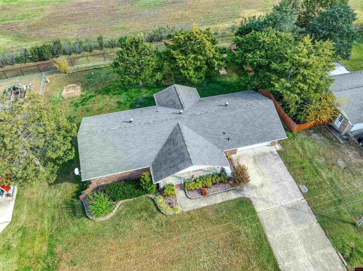 Property Photo:  1703 Monroe Avenue  AR 72653 