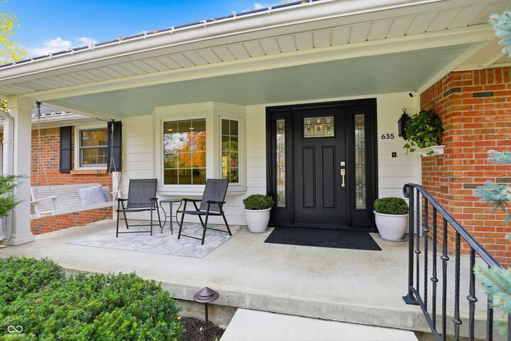 Property Photo: 635 Bloor Lane IN 46077