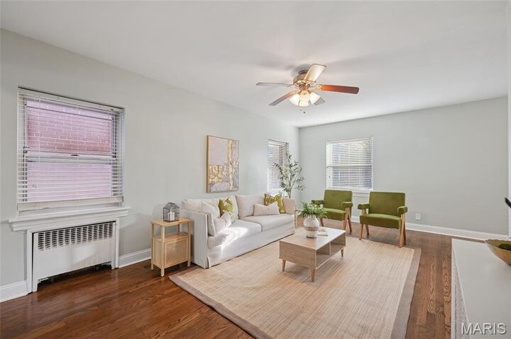 Property Photo: 5435 Rhodes Avenue MO 63109