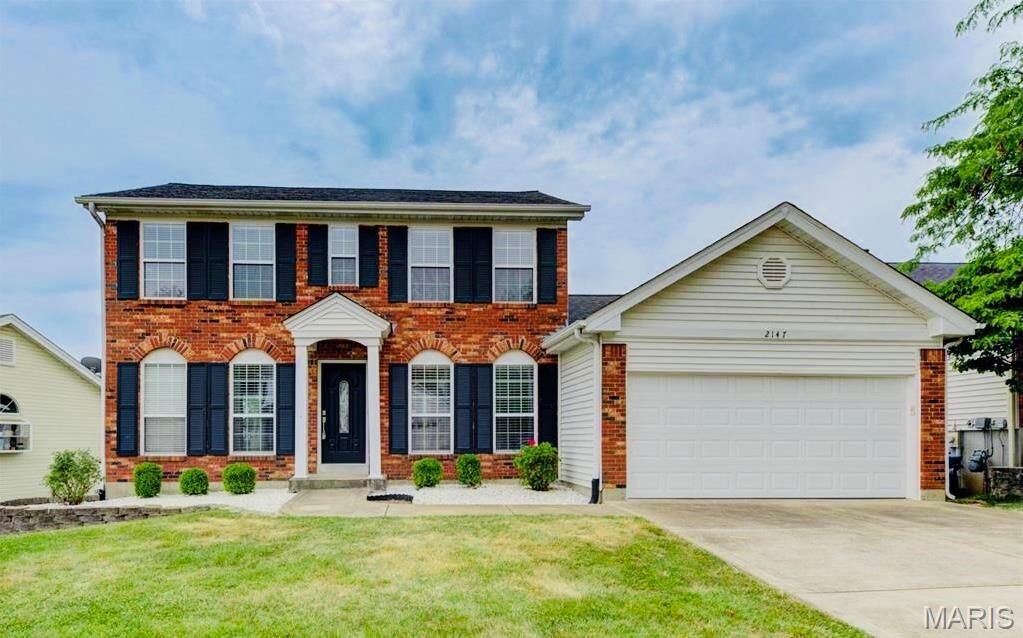 Property Photo: 2147 Riding Spur Drive MO 63146