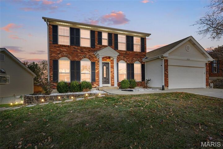 2147 Riding Spur Drive  Maryland Heights MO 63146 photo