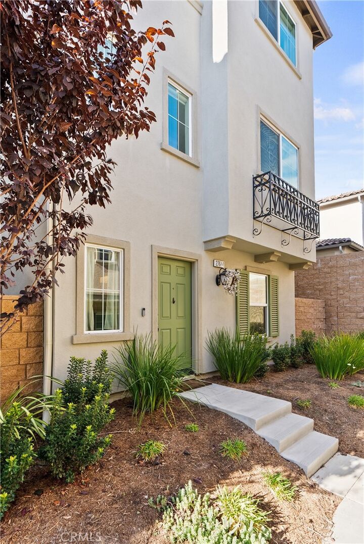 Property Photo: 27644 Grandview Way CA 90732