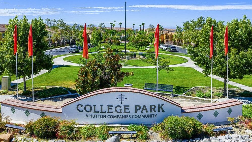 Property Photo: 434 Golden Bear CA 91786