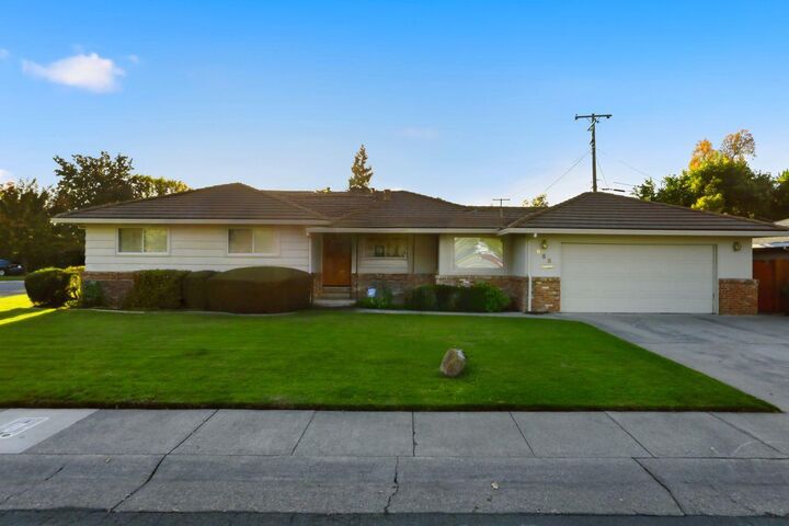 655 Piedmont Drive  Sacramento CA 95822 photo