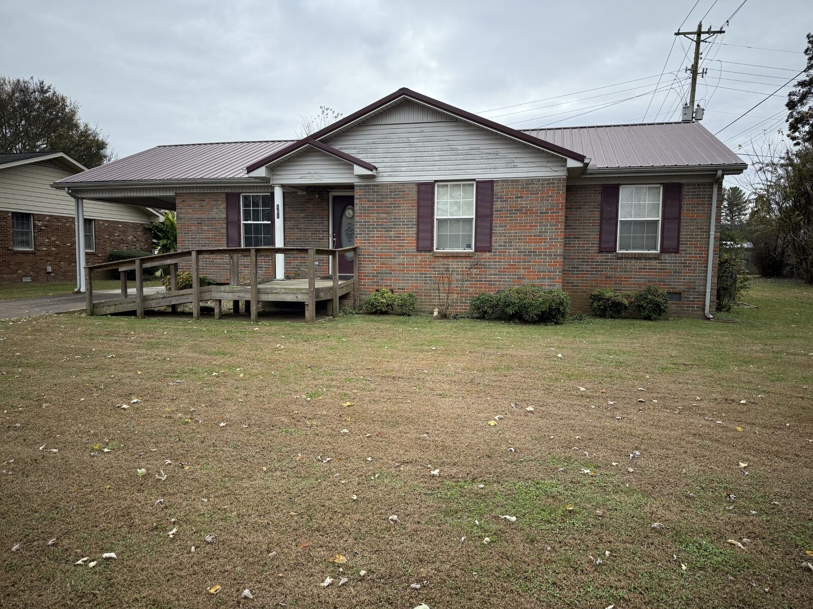 Property Photo:  601 2nd St  TN 38464 
