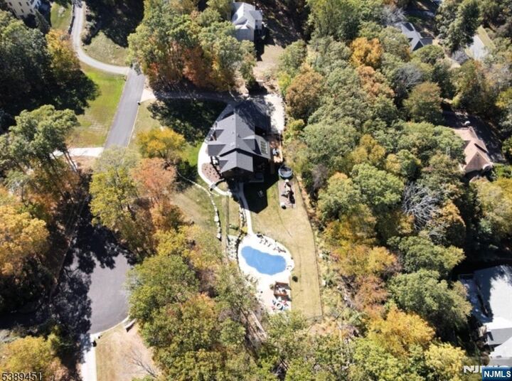 Property Photo: 21 Starrett Court NJ 07871