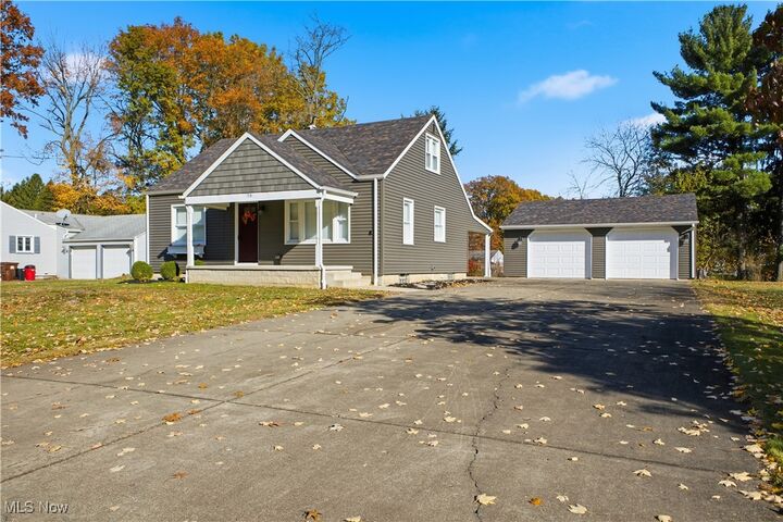 Property Photo:  56 Jeffrey Lane  OH 44442 