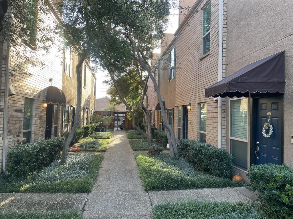 Property Photo:  4025 Holland Avenue 117  TX 75219 