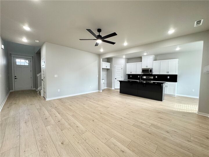 Property Photo:  5909 SW Chiefs Avenue  AR 72713 