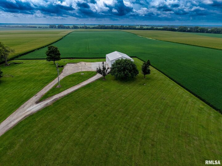 7300 W Akron Road  Princeville IL 61559 photo