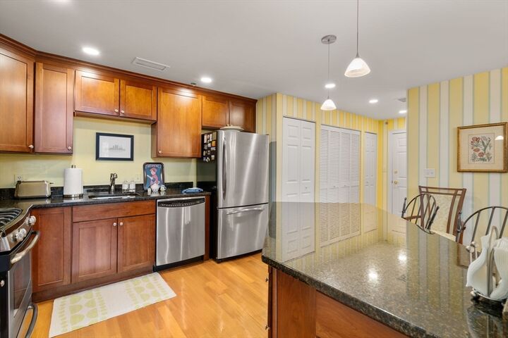Property Photo:  106 Washington St 45  MA 02169 