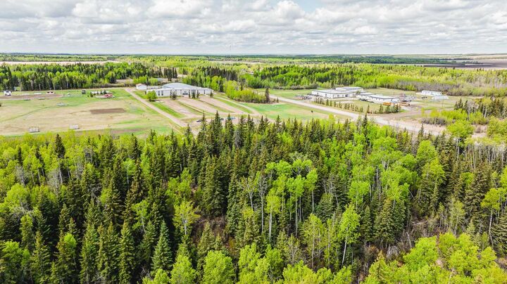 Property Photo:  NW-19-81-9-W6 Highway 681  AB T0H 3V0 