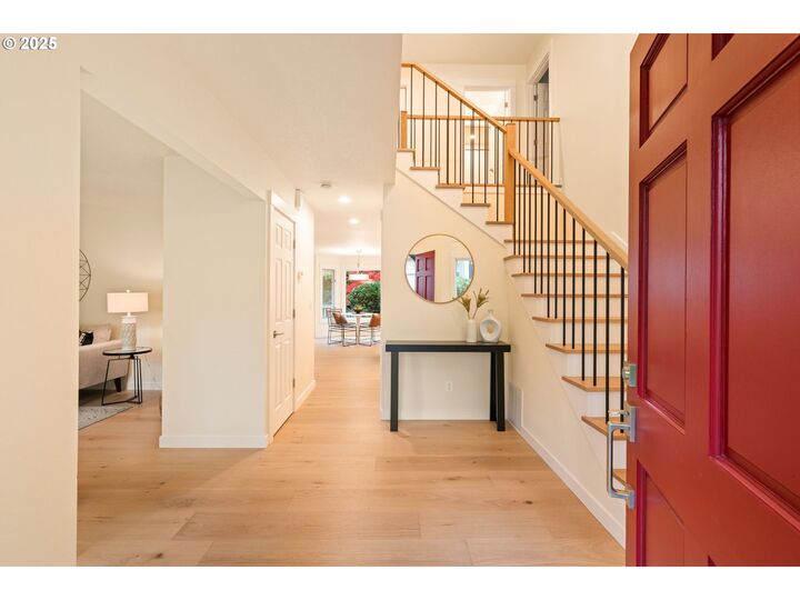 Property Photo: 5952 Sunbrook Dr OR 97035