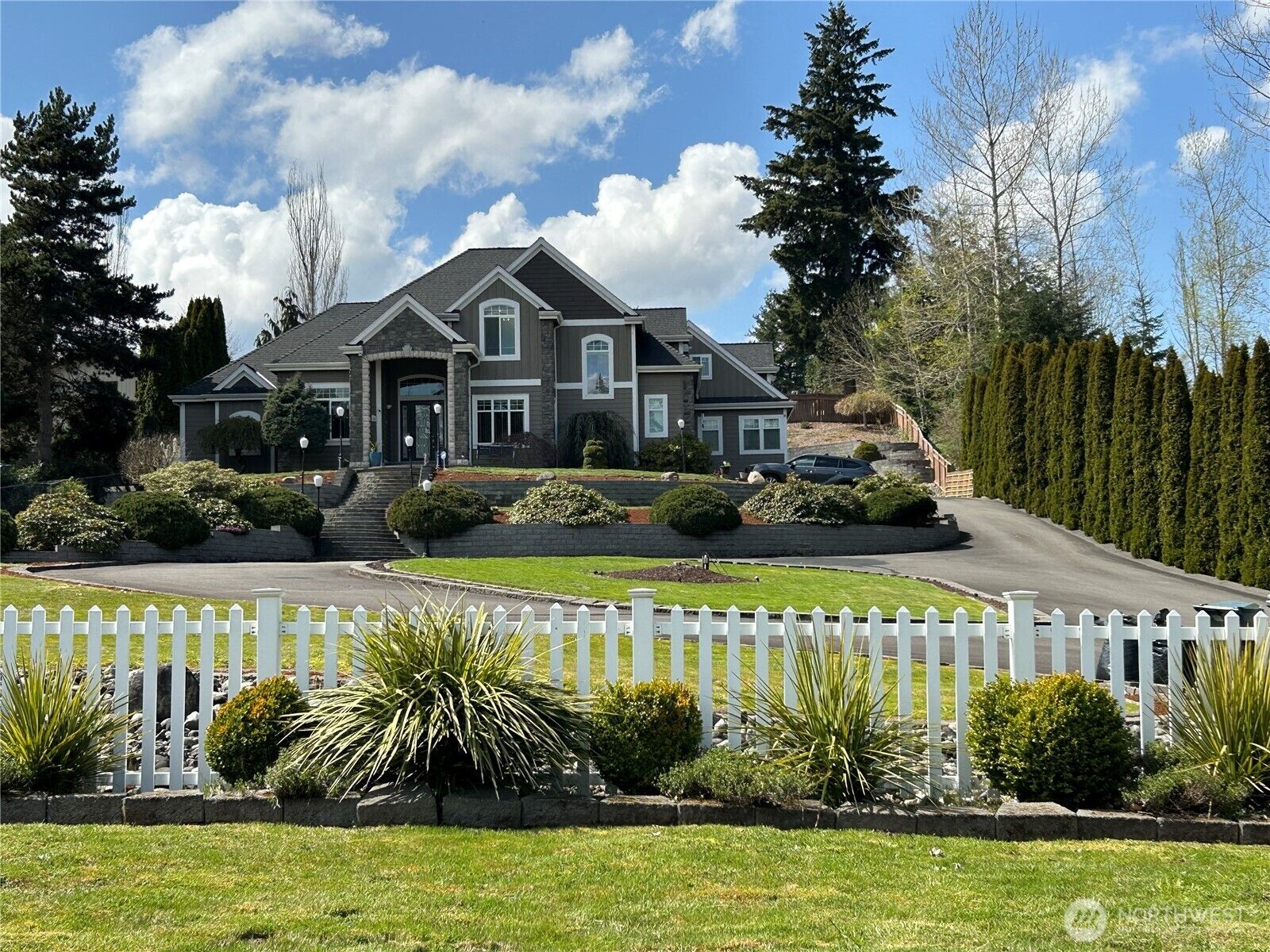 Property Photo: 8614 72nd Avenue E WA 98371