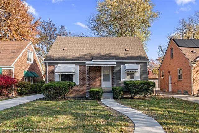 Property Photo: 2528 N Connecticut Avenue MI 48073