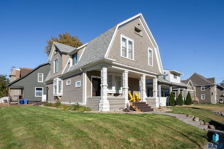 Property Photo:  520 W 14th St Street  SD 57104 