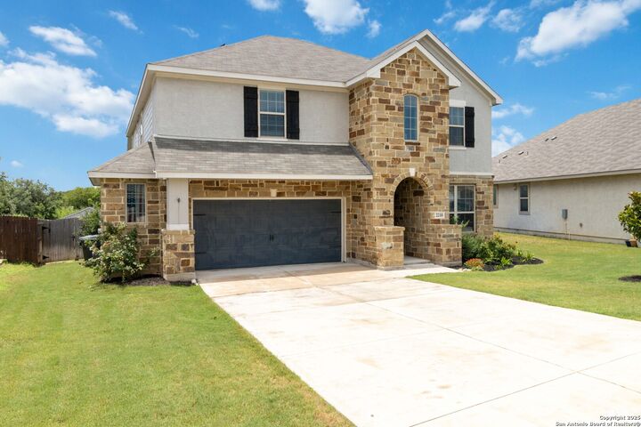 Property Photo: 2210 Castello TX 78259