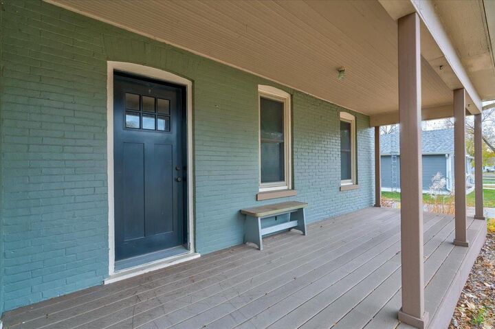 Property Photo:  947 West Wisconsin Street  WI 53901 