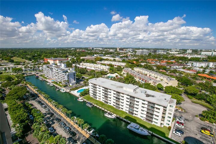 Property Photo: 1800 NE 114th St 2011 FL 33181