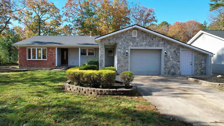 Property Photo: 119 E Collings Dr NJ 08094-2622