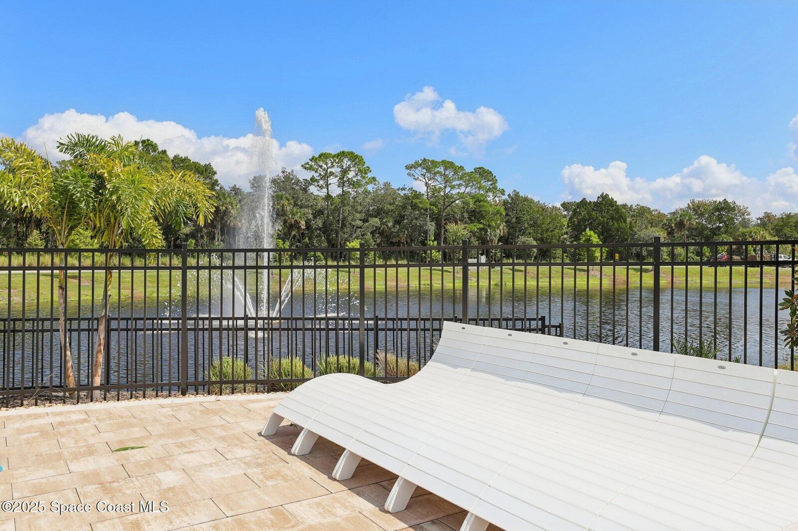 Property Photo: 7763 Fortana Way FL 32780