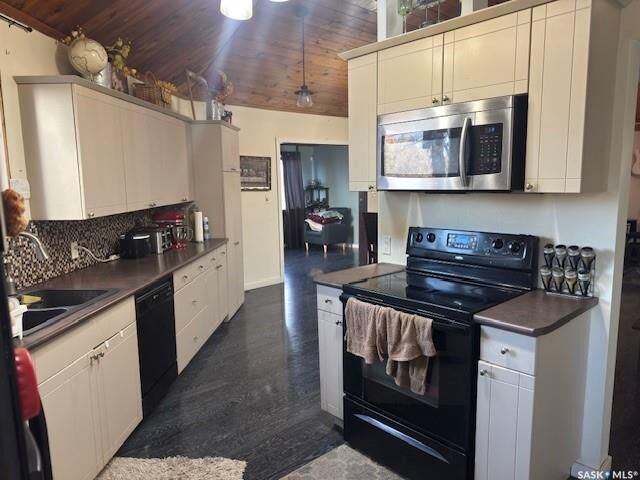 Property Photo: 101 28th Street SK S0M 0E0