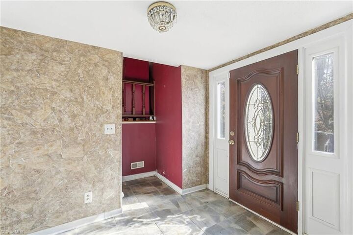 Property Photo:  805 Lynn Dee Drive  NC 27106 