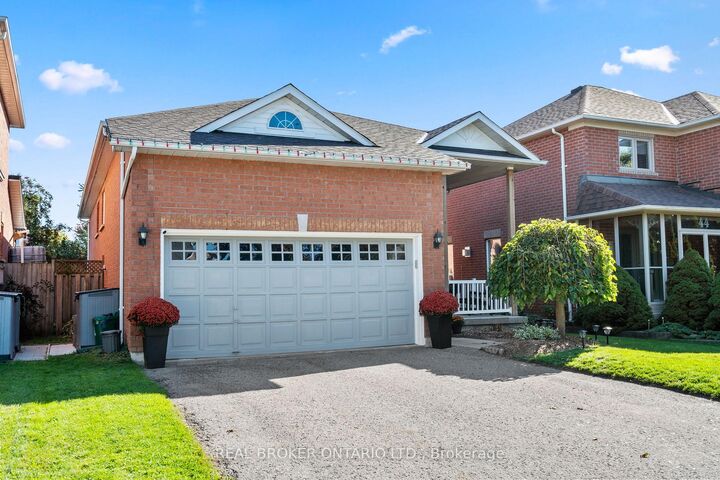 Property Photo:  46 Bolster Lane  ON L9P 1X8 