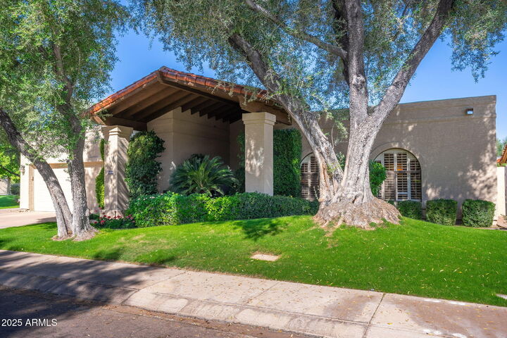 Property Photo: 7486 E Mercer Lane AZ 85260