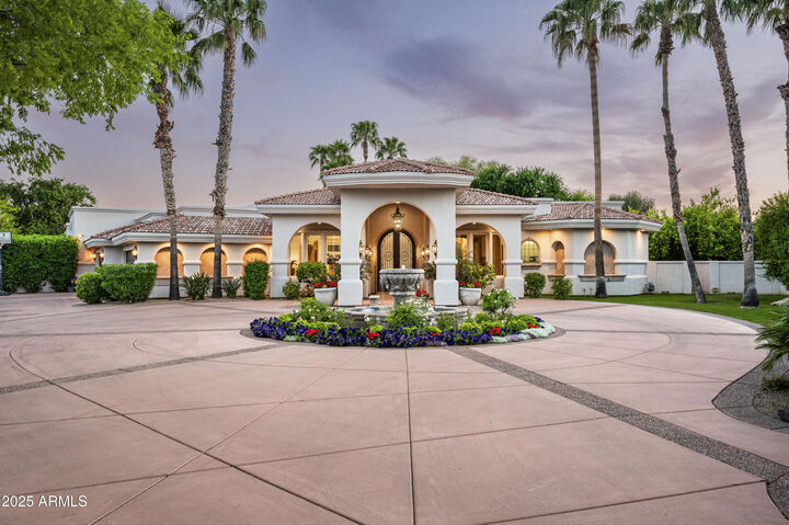 Property Photo: 6649 E Berneil Drive AZ 85253