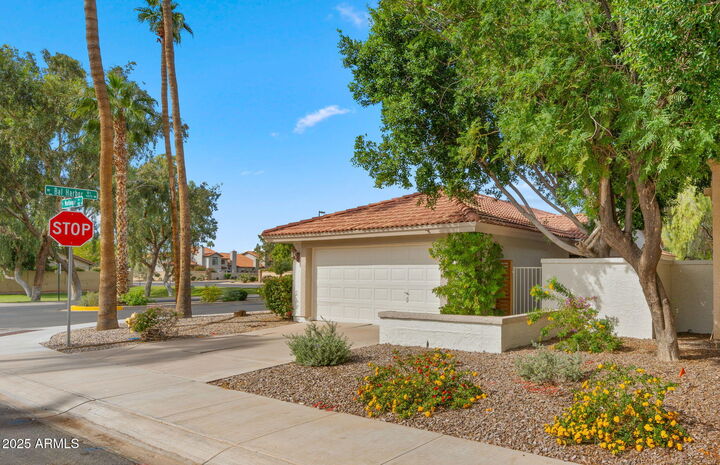 Property Photo:  794 S Martinique Drive  AZ 85233 