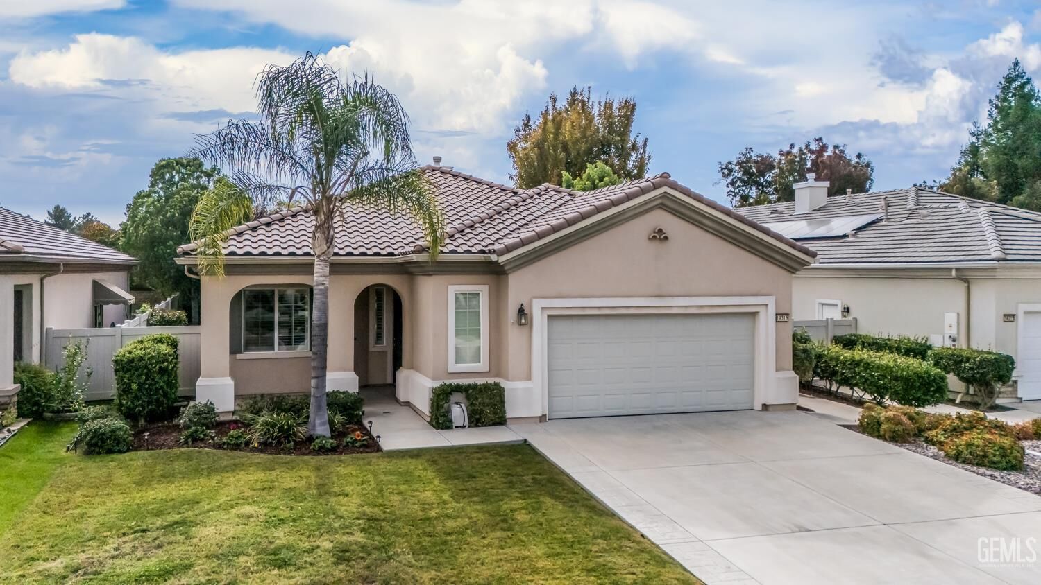 Property Photo: 14319 Terrazzo Drive CA 93306