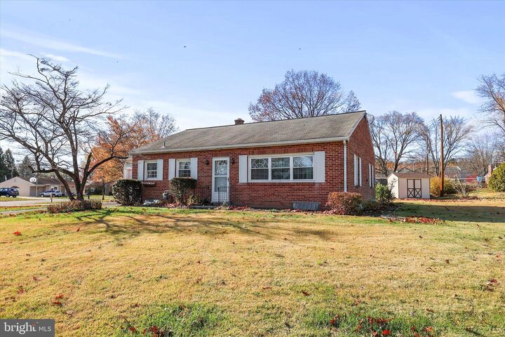 Property Photo:  1777 San Gabriel Drive  PA 17406 